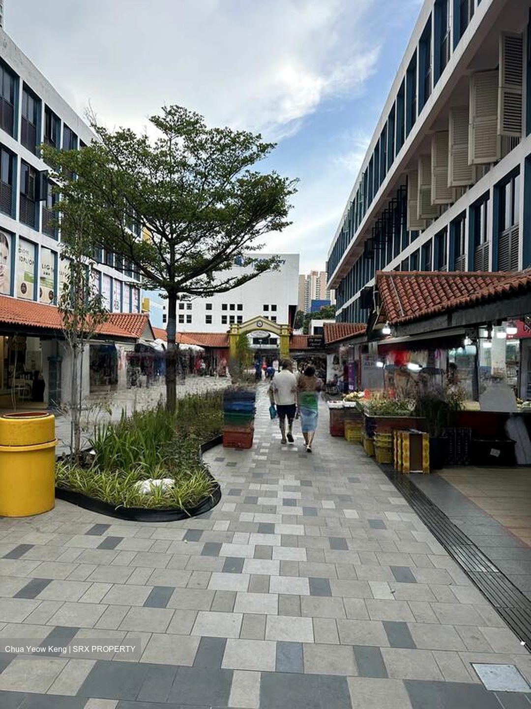 Toa Payoh Central (D12), Shop House #459952681